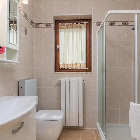 아파트 1 Bedroom In *